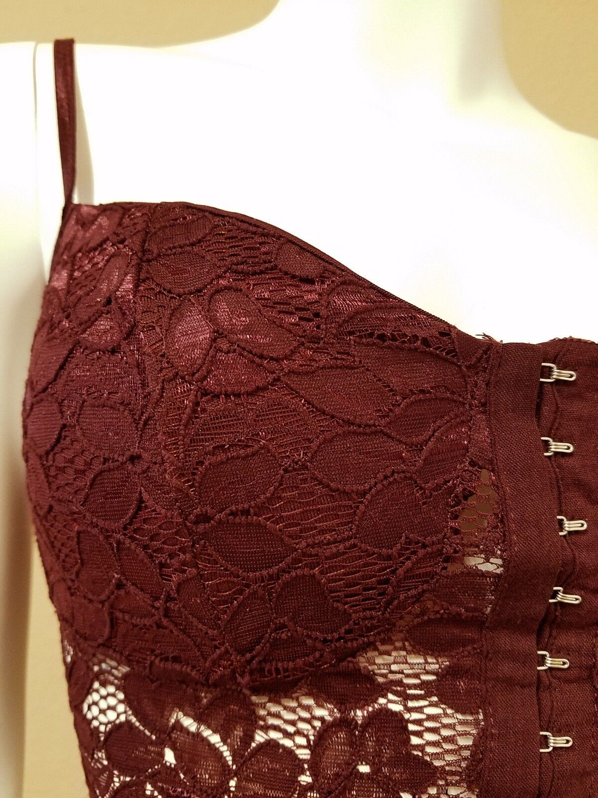 Hook & Eye Tape Front Lace Bralette Padded Top Crop Tank w/ Bra Pad