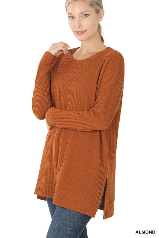 BRUSHED THERMAL WAFFLE ROUND NECK SWEATER