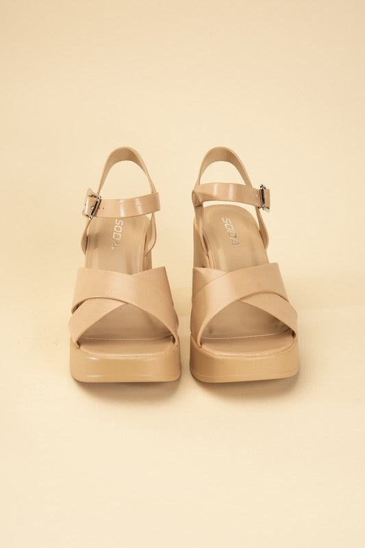 TOUCH-S CRISSCROSS SANDAL HEELS