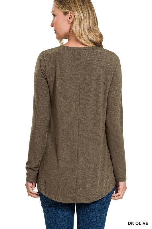 LONG SLEEVE ROUND NECK ROUND HEM TOP