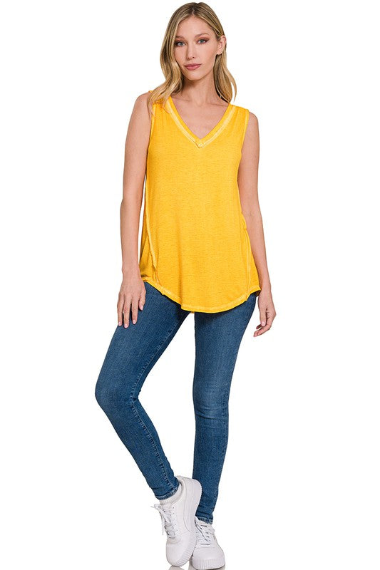 WASHED SLEEVELESS V-NECK TOP W HI-LOW HEM